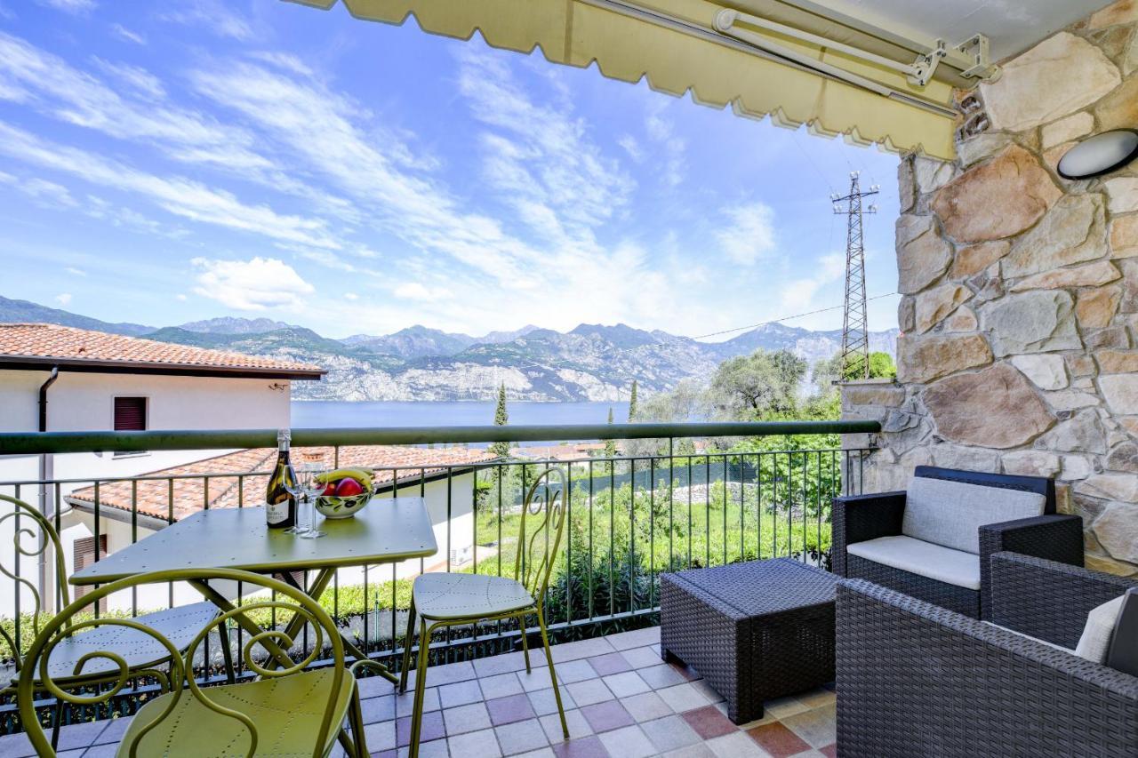 Malcesine Dream Apartments Bagian luar foto