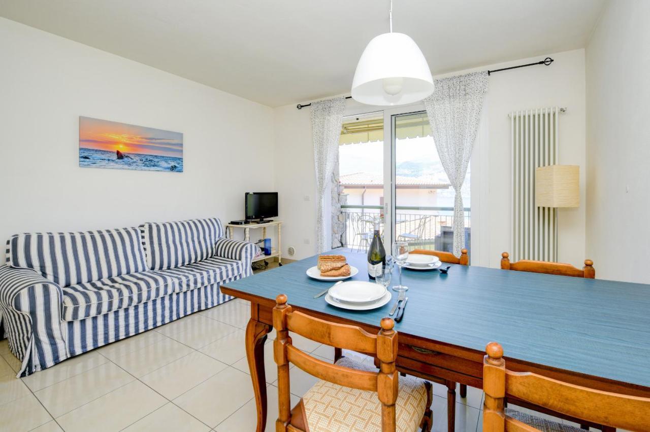 Malcesine Dream Apartments Bagian luar foto