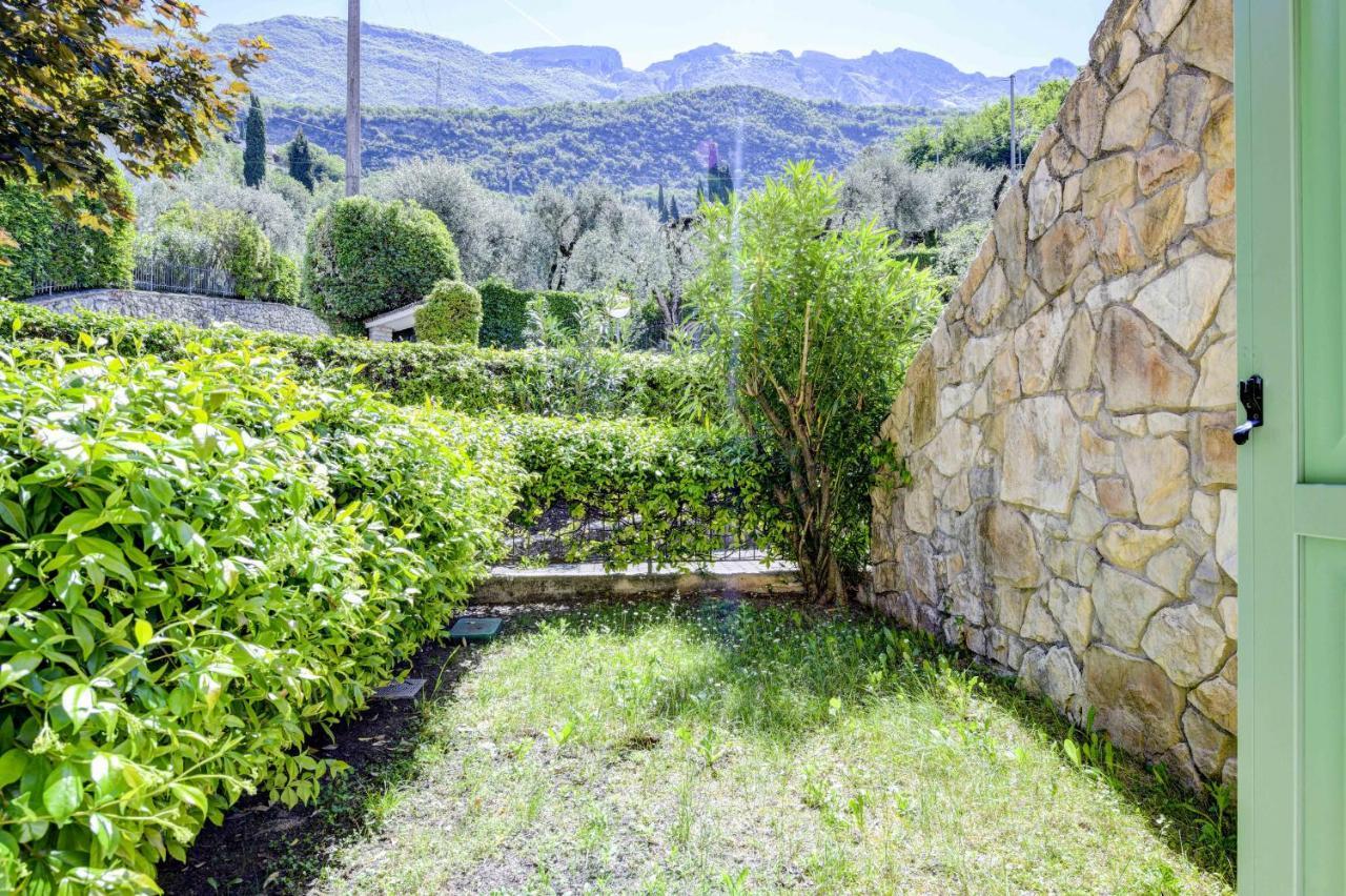Malcesine Dream Apartments Bagian luar foto
