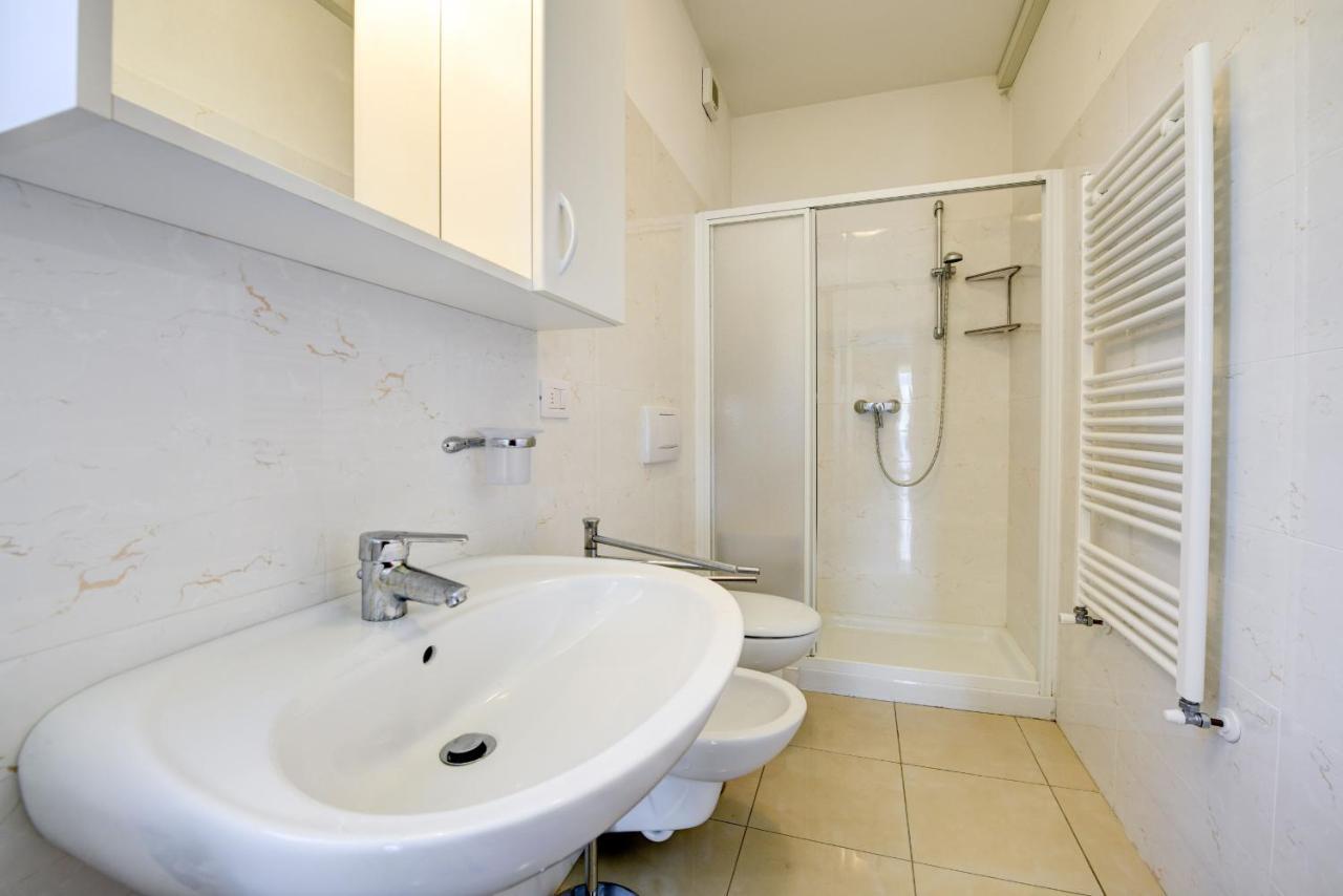 Malcesine Dream Apartments Bagian luar foto