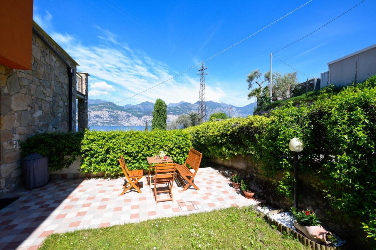 Malcesine Dream Apartments Bagian luar foto