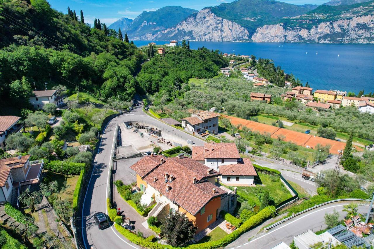 Malcesine Dream Apartments Bagian luar foto